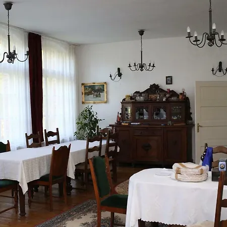 홈스테이 Mazurski Dworek Przy Jeziorze